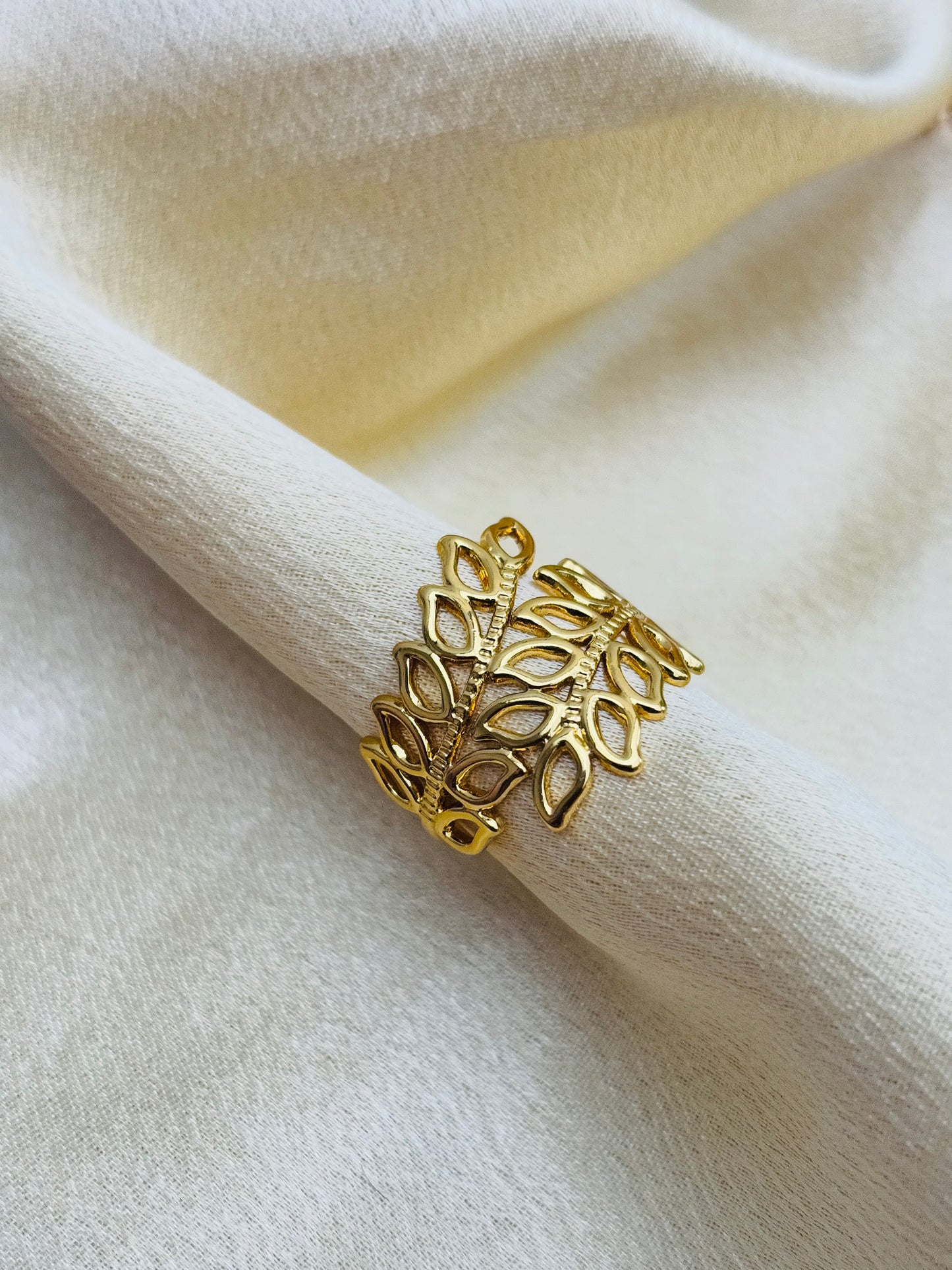 The Filigree Leaf