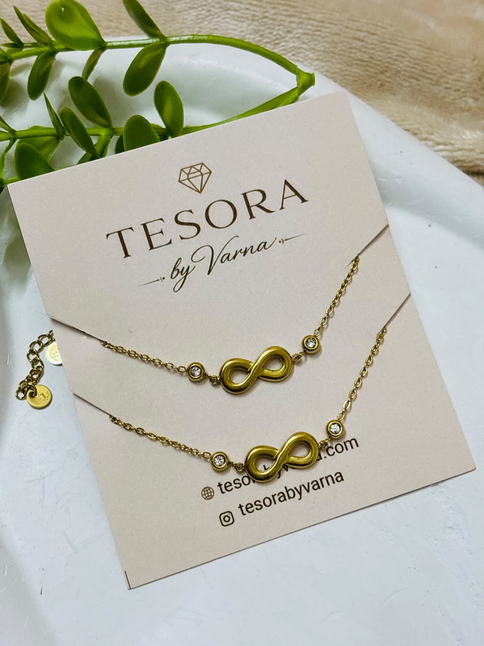 Avira Infinity Sparkle Anti-Tarnish Anklets