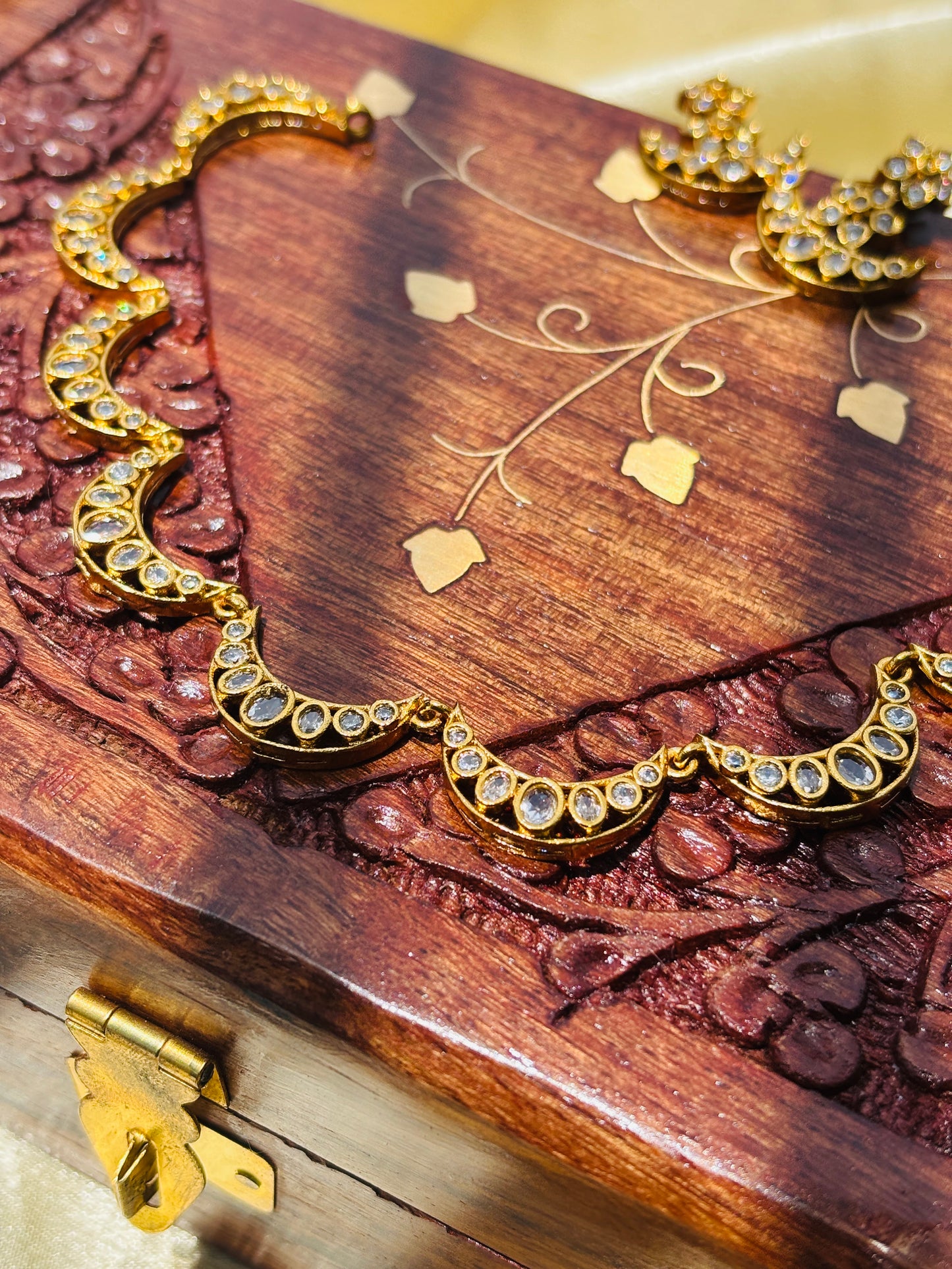 Chandrarekha Choker