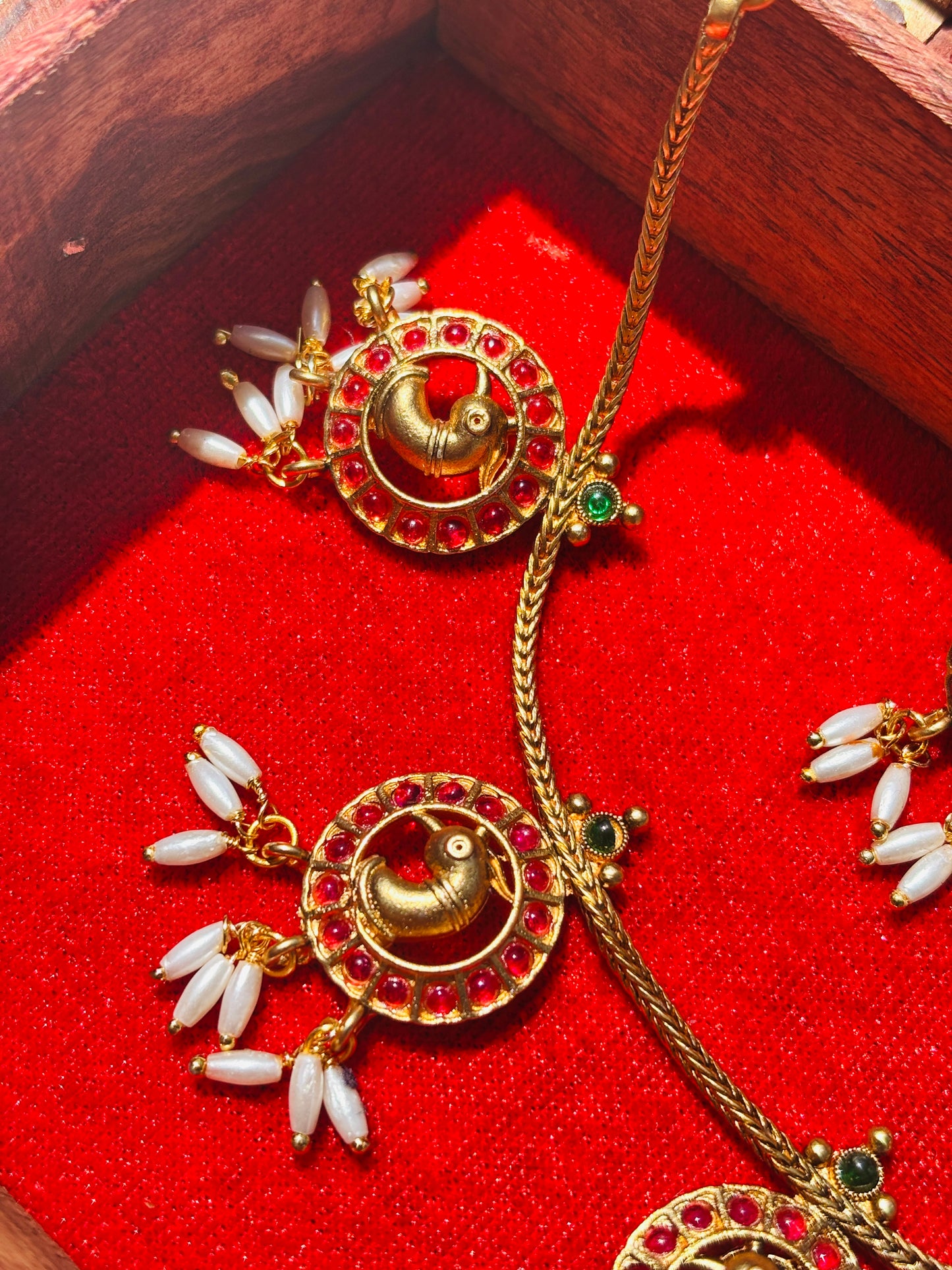Peacock Pearl