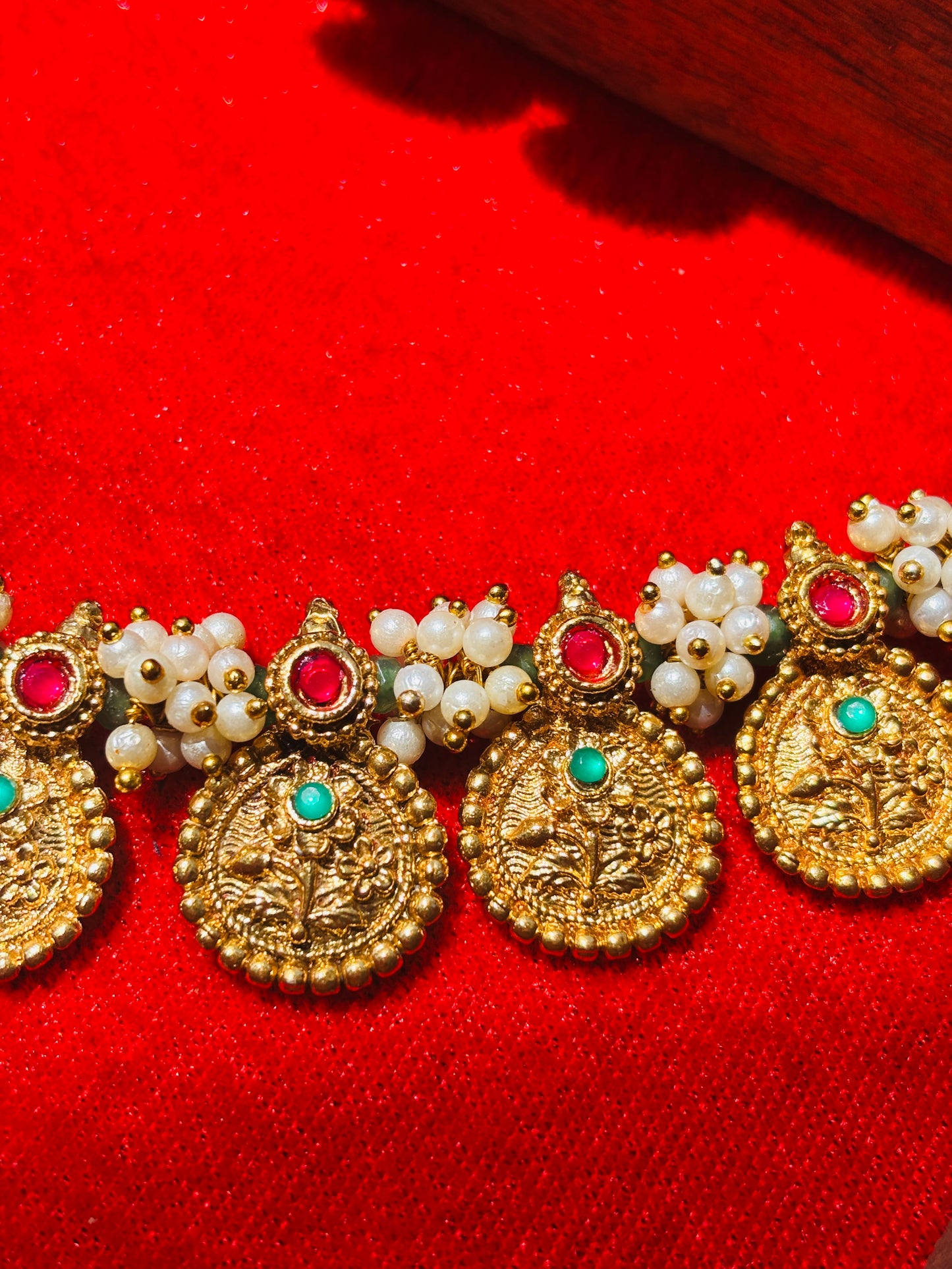 Festive Floral Necklace