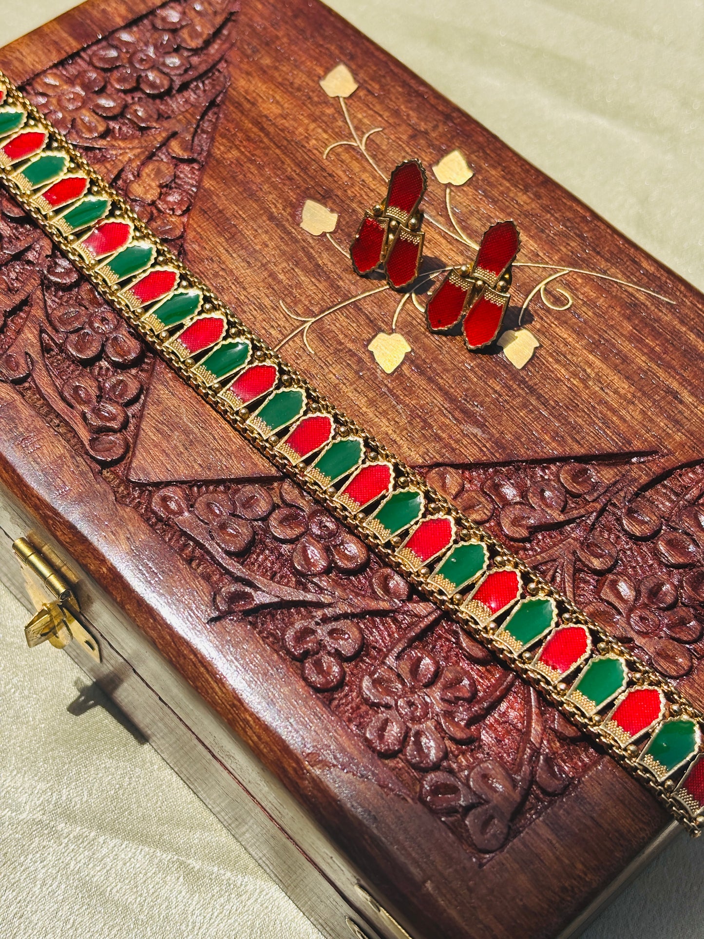 Classic Palakka Choker
