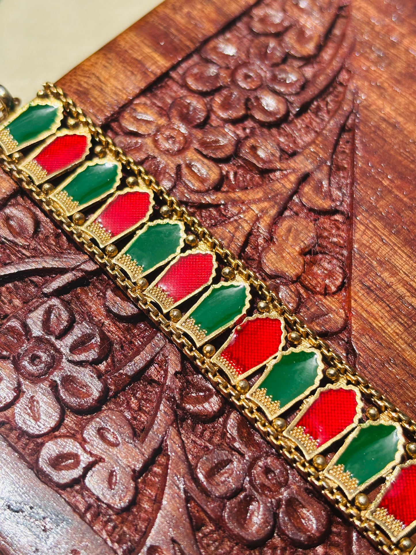 Classic Palakka Choker