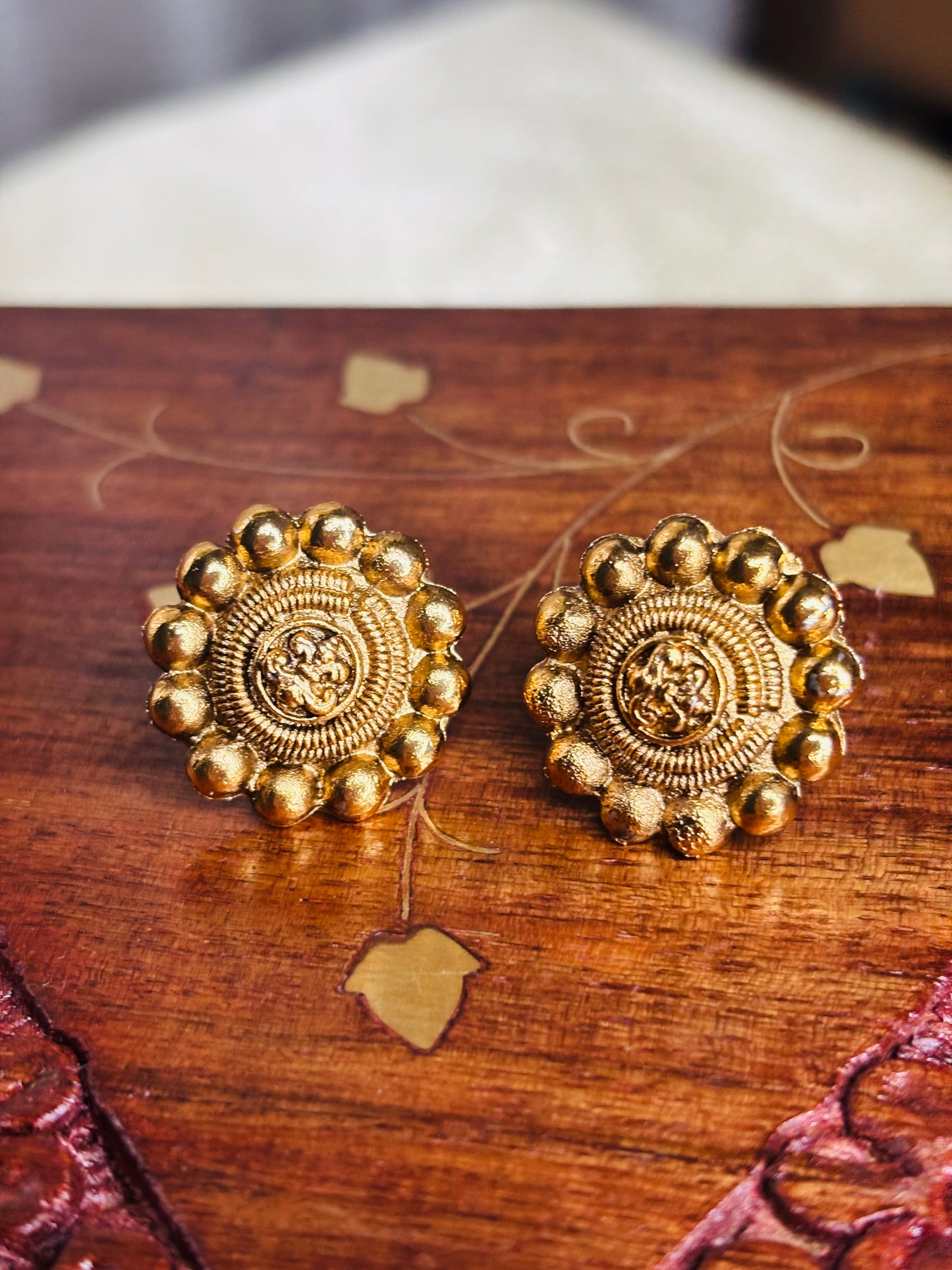 4-Layer Antique Gold Chain