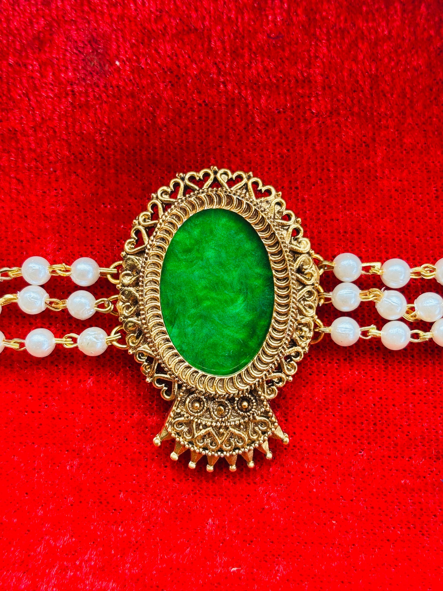 Emerald Green Filigree Choker