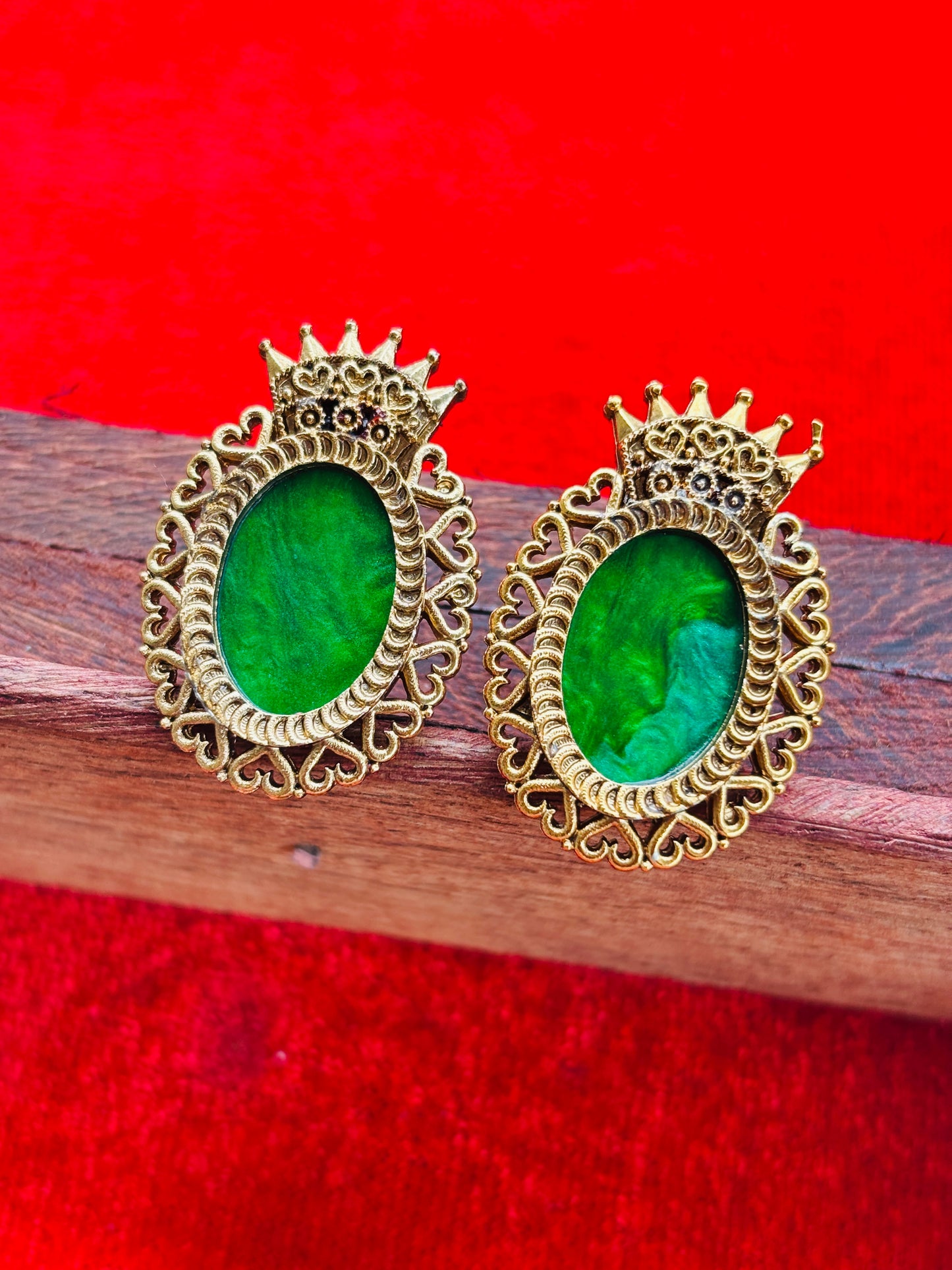 Emerald Green Filigree Choker