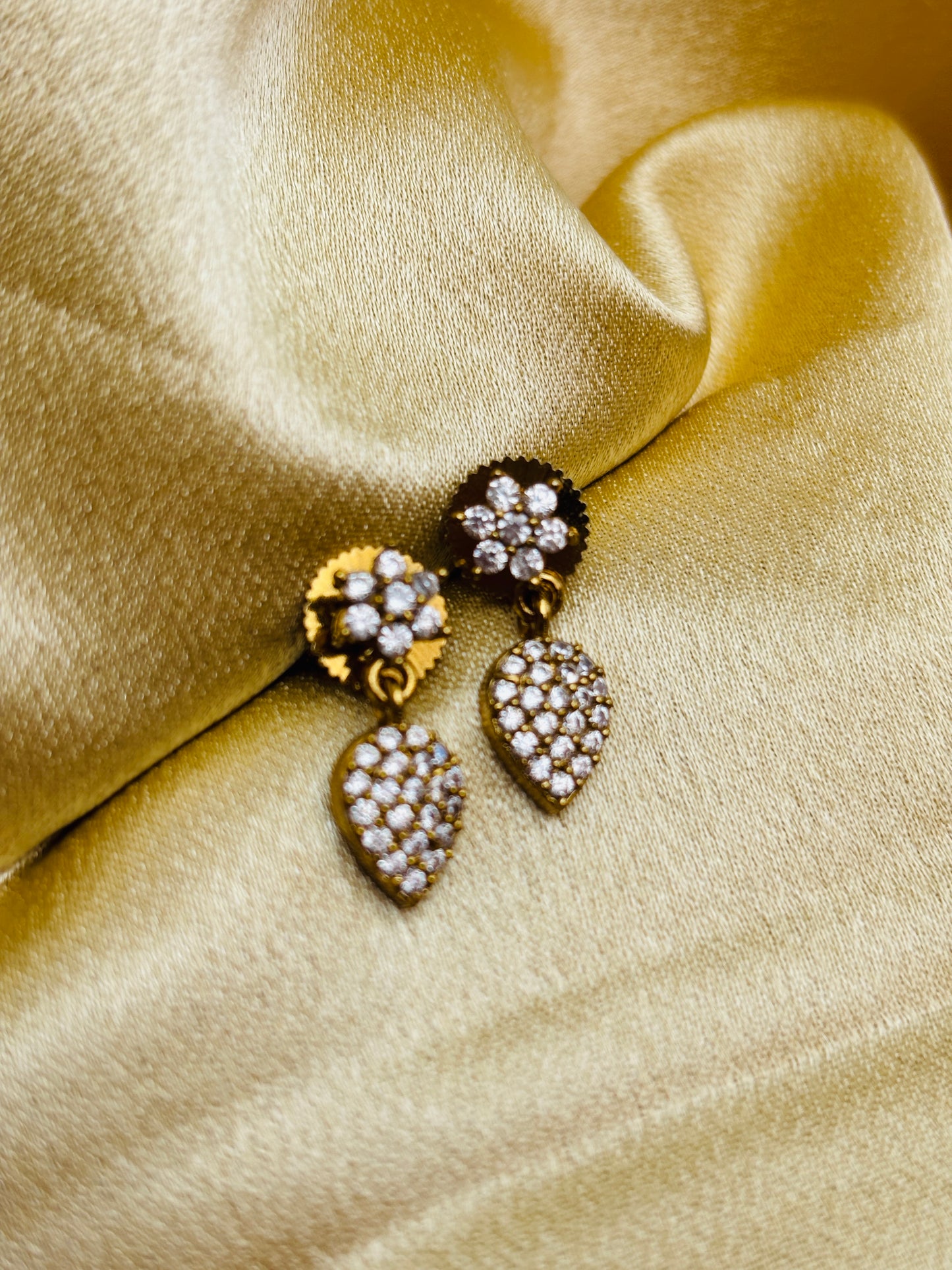 Shreya Mangalsutra