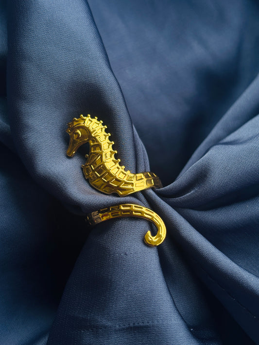 Seahorse Wrap Gold Ring