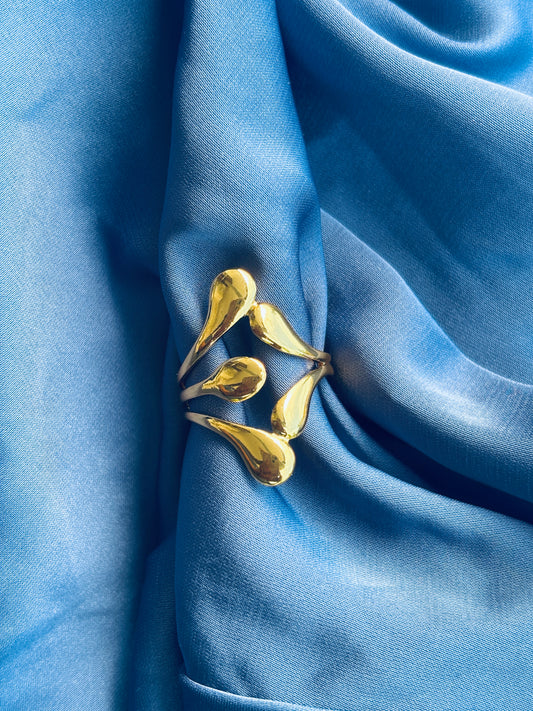 Elara Dewdrop Anti-Tarnish Ring